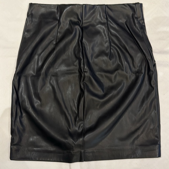 Black pleather skirt from Dynamite. Size XS. - Picture 2 of 3
